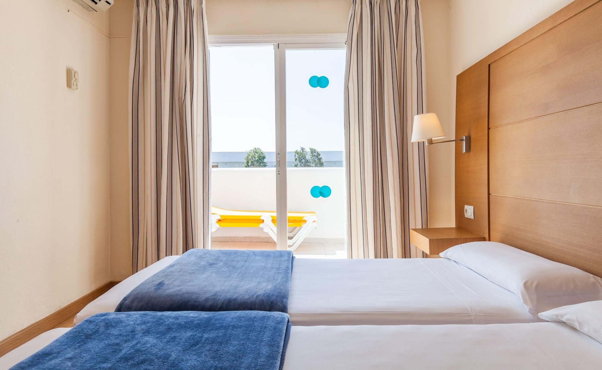 Bluesea Club Martha'S Aparthotel Cala d'Or  Exterior photo