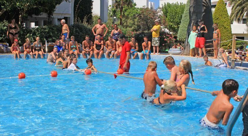 Bluesea Club Martha'S Aparthotel Cala d'Or  Exterior photo